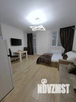 Студия квартира, посуточно, 29м2, 15/24 этаж