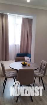 2-к квартира, посуточно, 50м2, 18/23 этаж
