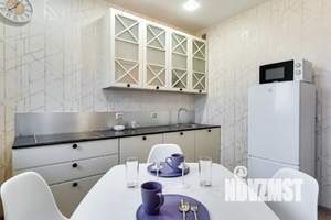 1-к квартира, посуточно, 50м2, 11/18 этаж