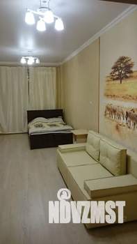 1-к квартира, посуточно, 37м2, 8/16 этаж