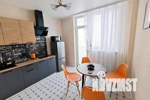 1-к квартира, посуточно, 35м2, 25/25 этаж