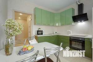 1-к квартира, посуточно, 60м2, 1/1 этаж