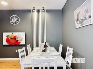 3-к квартира, посуточно, 67м2, 1/1 этаж