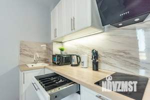 Студия квартира, посуточно, 25м2, 19/25 этаж