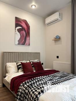 Студия квартира, посуточно, 26м2, 25/26 этаж