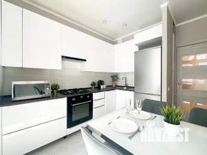 1-к квартира, посуточно, 41м2, 7/24 этаж