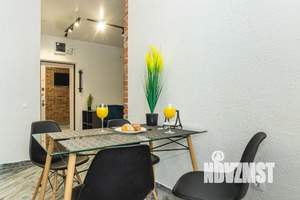 1-к квартира, посуточно, 43м2, 1/1 этаж