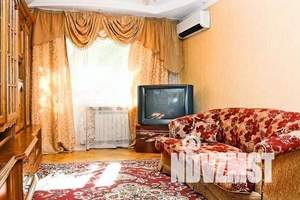 2-к квартира, посуточно, 44м2, 1/1 этаж