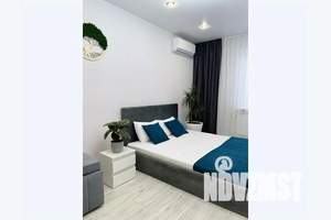 1-к квартира, посуточно, 39м2, 11/25 этаж