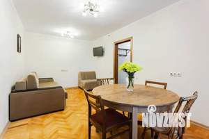 2-к квартира, посуточно, 50м2, 2/9 этаж