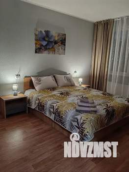 1-к квартира, посуточно, 35м2, 9/16 этаж