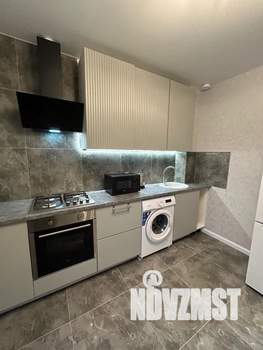 1-к квартира, посуточно, 38м2, 2/25 этаж