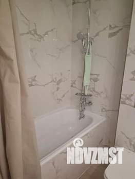 Студия квартира, посуточно, 36м2, 2/18 этаж