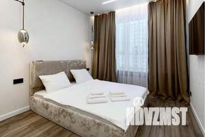 1-к квартира, посуточно, 38м2, 13/18 этаж