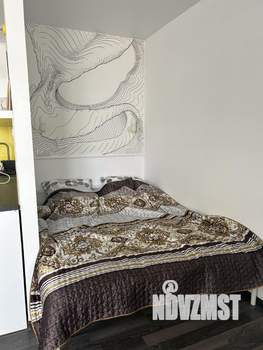 Студия квартира, посуточно, 35м2, 7/25 этаж