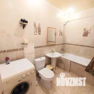 1-к квартира, посуточно, 42м2, 2/17 этаж