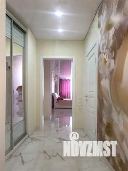 Студия квартира, посуточно, 41м2, 7/25 этаж