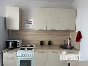 1-к квартира, посуточно, 36м2, 13/18 этаж