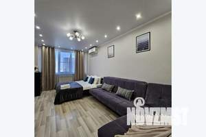 1-к квартира, посуточно, 42м2, 12/20 этаж