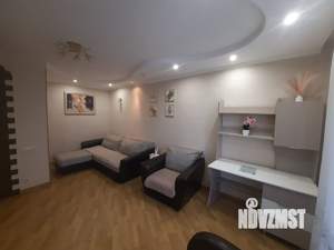 1-к квартира, посуточно, 45м2, 3/9 этаж