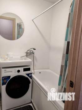 Студия квартира, на длительный срок, 30м2, 17/18 этаж