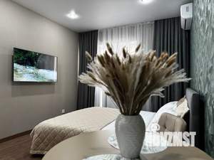 Студия квартира, посуточно, 28м2, 21/25 этаж