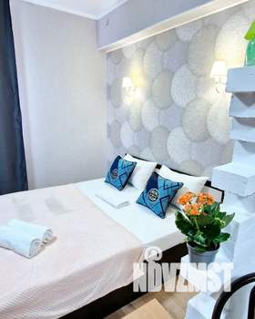 1-к квартира, посуточно, 36м2, 1/2 этаж