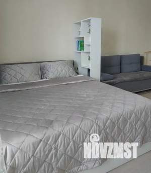 Студия квартира, посуточно, 30м2, 21/23 этаж