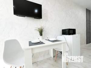 Студия квартира, посуточно, 24м2, 18/25 этаж