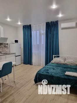 Студия квартира, посуточно, 28м2, 11/25 этаж