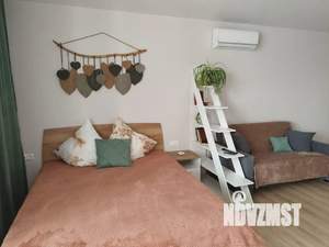 Студия квартира, посуточно, 38м2, 14/18 этаж