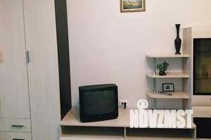 1-к квартира, посуточно, 32м2, 4/5 этаж