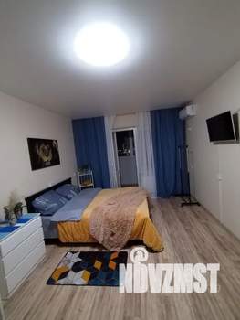 1-к квартира, посуточно, 28м2, 6/18 этаж