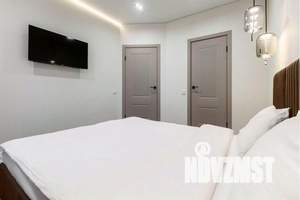 1-к квартира, посуточно, 40м2, 9/25 этаж