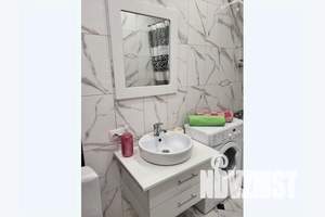 1-к квартира, посуточно, 37м2, 23/25 этаж