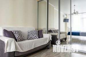 1-к квартира, посуточно, 42м2, 19/23 этаж