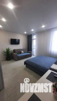 Студия квартира, посуточно, 35м2, 23/25 этаж