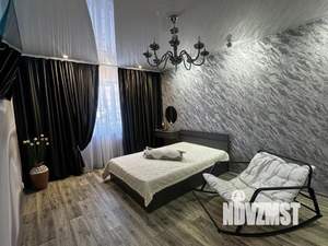 3-к квартира, посуточно, 64м2, 1/1 этаж