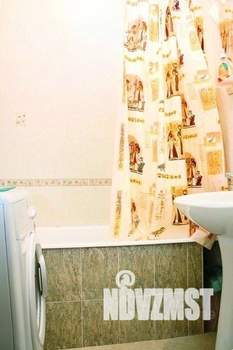 2-к квартира, посуточно, 44м2, 1/1 этаж