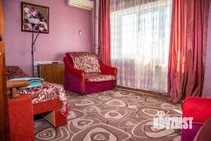 2-к квартира, посуточно, 60м2, 1/1 этаж