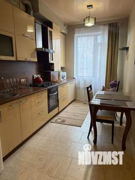 1-к квартира, на длительный срок, 47м2, 2/5 этаж