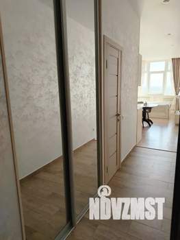 Студия квартира, посуточно, 30м2, 27/31 этаж