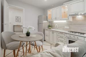 1-к квартира, посуточно, 40м2, 2/7 этаж