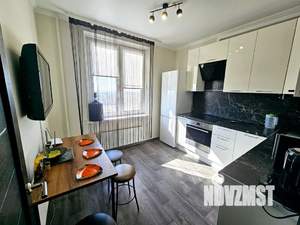 2-к квартира, посуточно, 59м2, 9/17 этаж