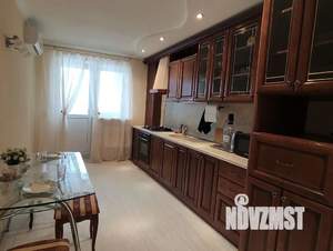 1-к квартира, посуточно, 48м2, 4/10 этаж