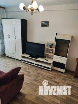 1-к квартира, посуточно, 32м2, 4/5 этаж