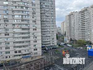 Студия квартира, посуточно, 35м2, 7/10 этаж
