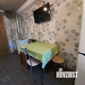 3-к квартира, на длительный срок, 45м2, 1/2 этаж