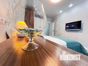 1-к квартира, посуточно, 73м2, 1/1 этаж