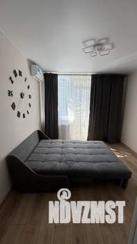 Студия квартира, посуточно, 25м2, 18/25 этаж